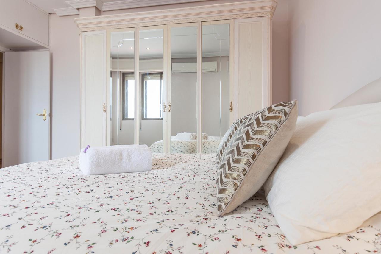 Amplio&Luminoso Triana Apartment Севиля Екстериор снимка